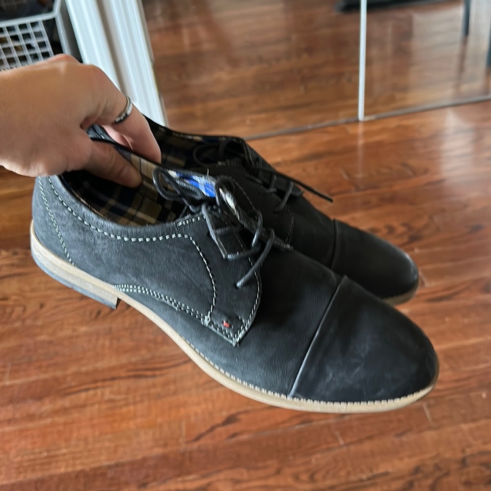 Steve Madden Black Dress Shoes